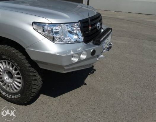 PREDNJI BRANIK TOYOTA LAND CRUISER J200 2007+ OFF ROAD