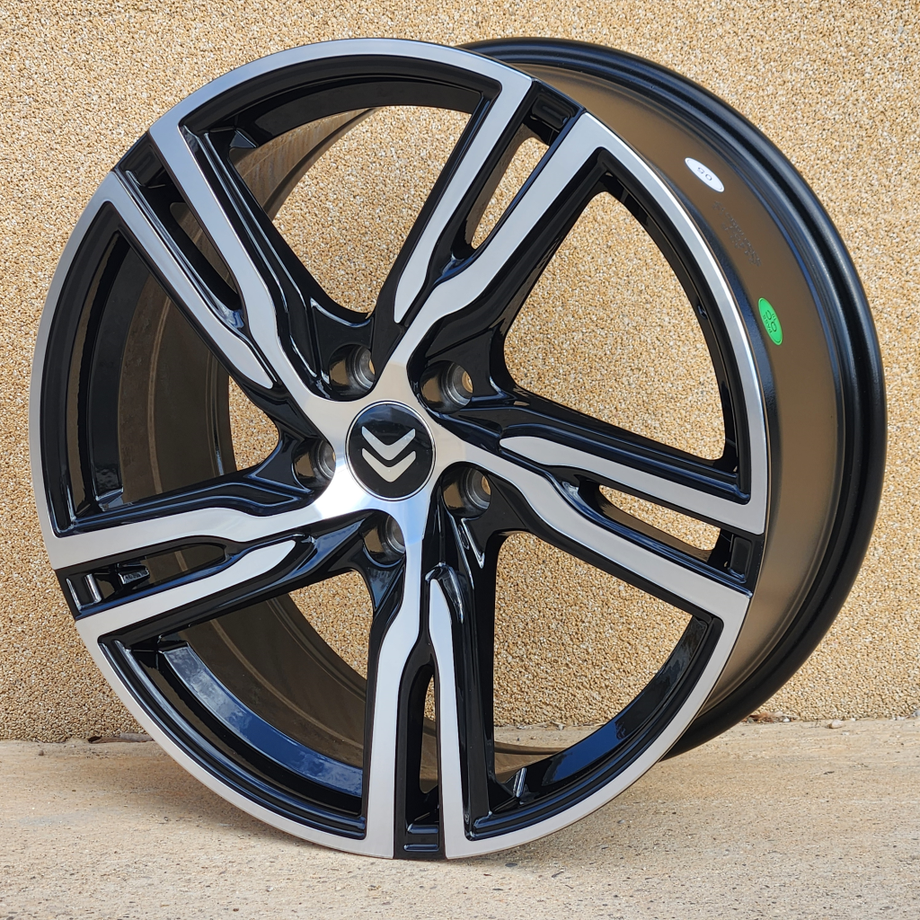 18X8 5X108 ET42 65.1 BMF VOLVO_XC90_5356