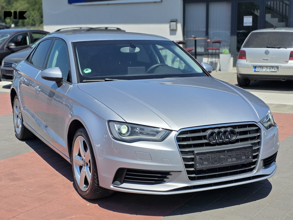 Audi A3 SEDAN 2.0TDI 110KW 2014G UVOZ NJEMACKA