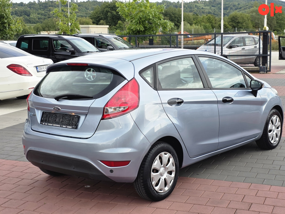 Ford Fiesta 1.6TDCI 70KW 2011 GODINA TIP TOP