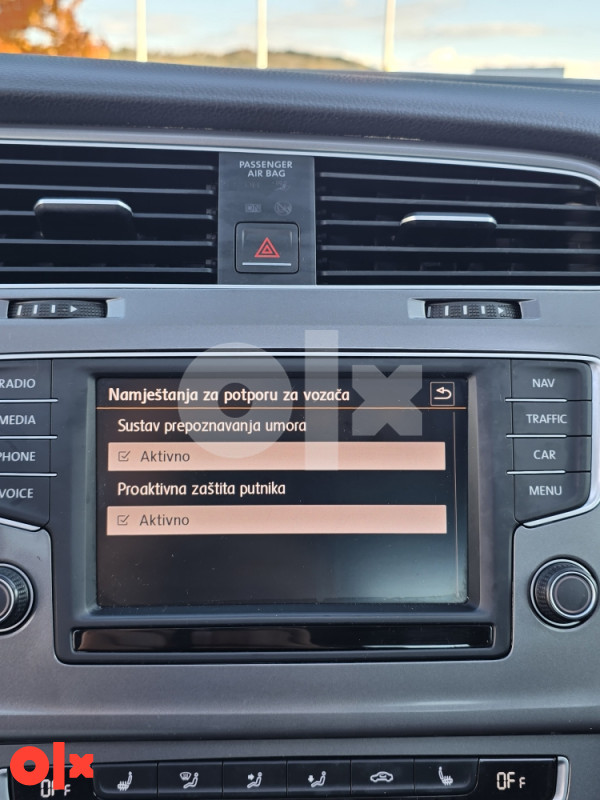 Volkswagen Golf VII 7 LOUNGE 1.6 81KW 2016 UVOZ