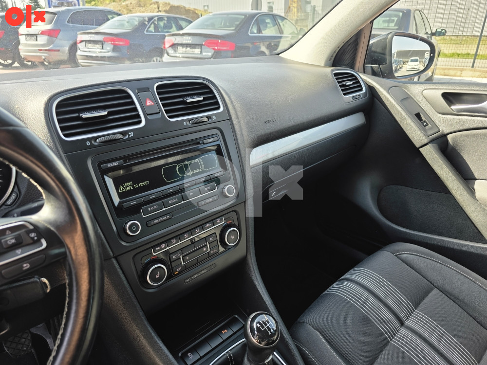 Volkswagen Golf VI 2.0TDI 103KW MATCH TOP STANJE