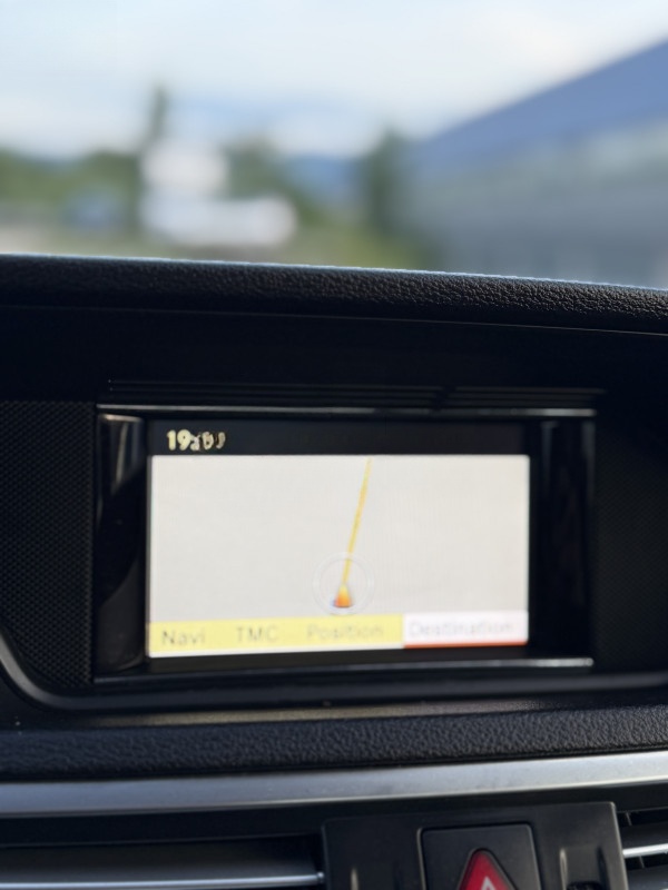 MERCEDES-BENZ E 220 AVANTGARDE AUTOMATIK
