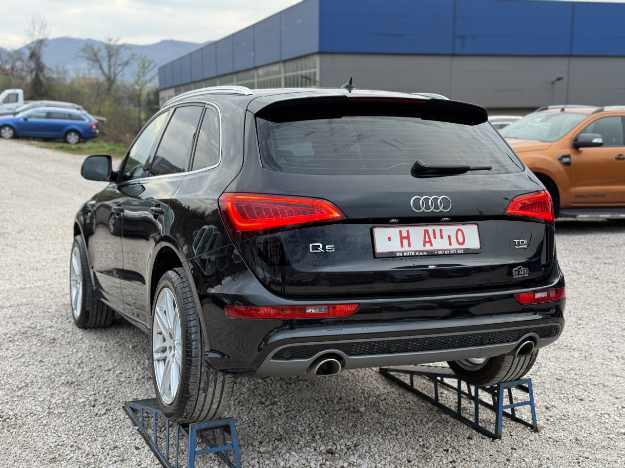 AUDI Q5 3.0 S LINE TDI QUATTRO AUTOMATIK