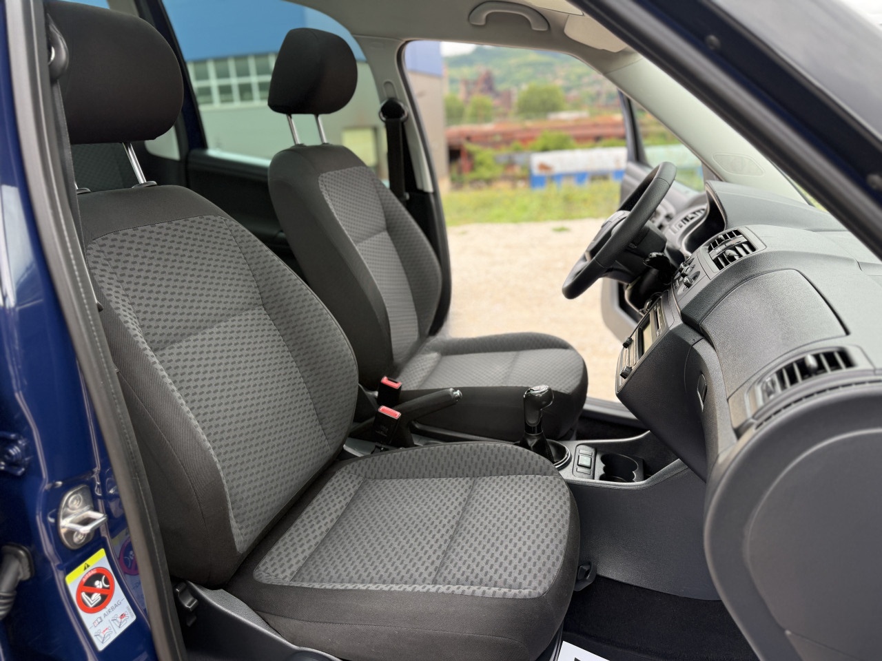 ŠKODA ROOMSTER 1.6 TDI UVOZ ŠVICARSKA