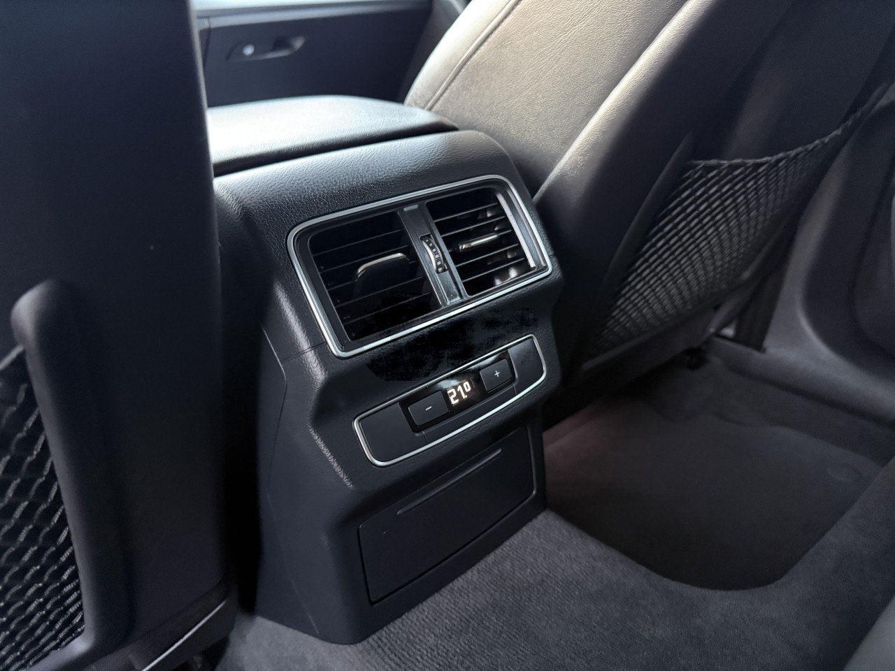 AUDI Q5 2.0 TDI AUTOMATIK QUATTRO NOVI MODEL