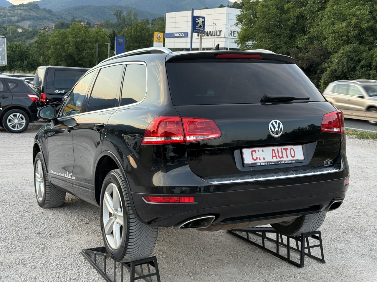 VW TOUAREG 3.0 TDI V6 FULL OPREMA PRVI VLASNIK
