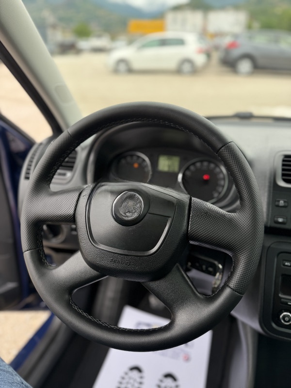 ŠKODA ROOMSTER 1.6 TDI UVOZ ŠVICARSKA
