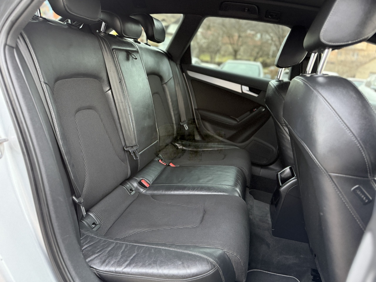 AUDI A4 2.0 TDI B8.5 S LINE