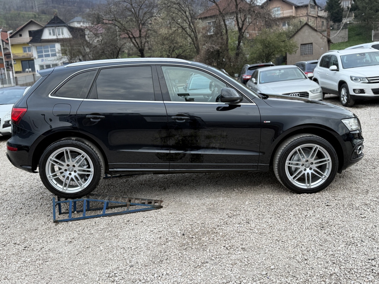 AUDI Q5 3.0 S LINE TDI QUATTRO AUTOMATIK