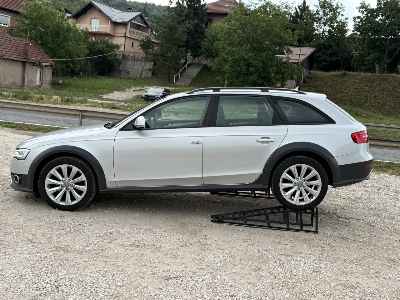 AUDI A4 2.0 TDI ALLROAD AUTOMATIK QUATTRO