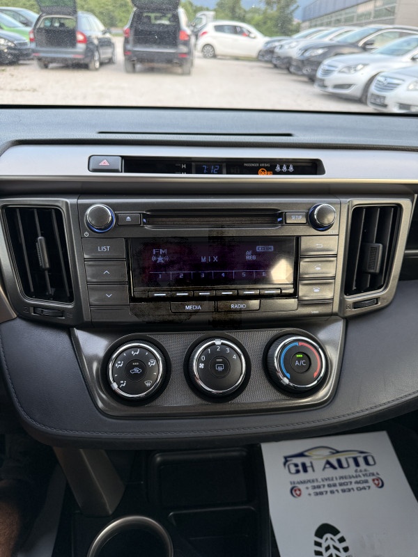 TOYOTA RAV 4 2.0 DIZEL 4X4 UVOZ ŠVICARSKA