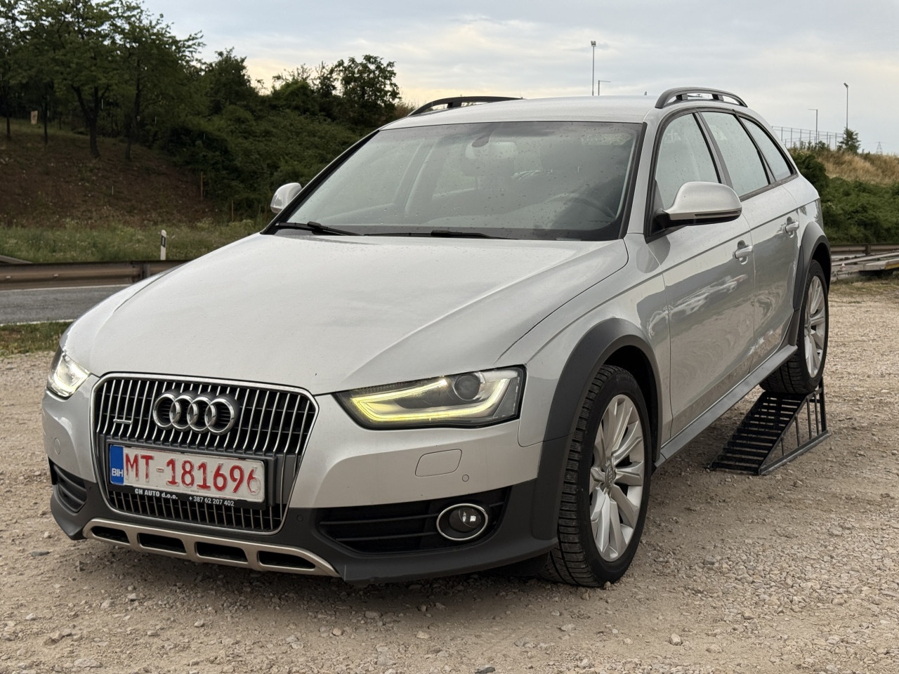 AUDI A4 2.0 TDI ALLROAD AUTOMATIK QUATTRO