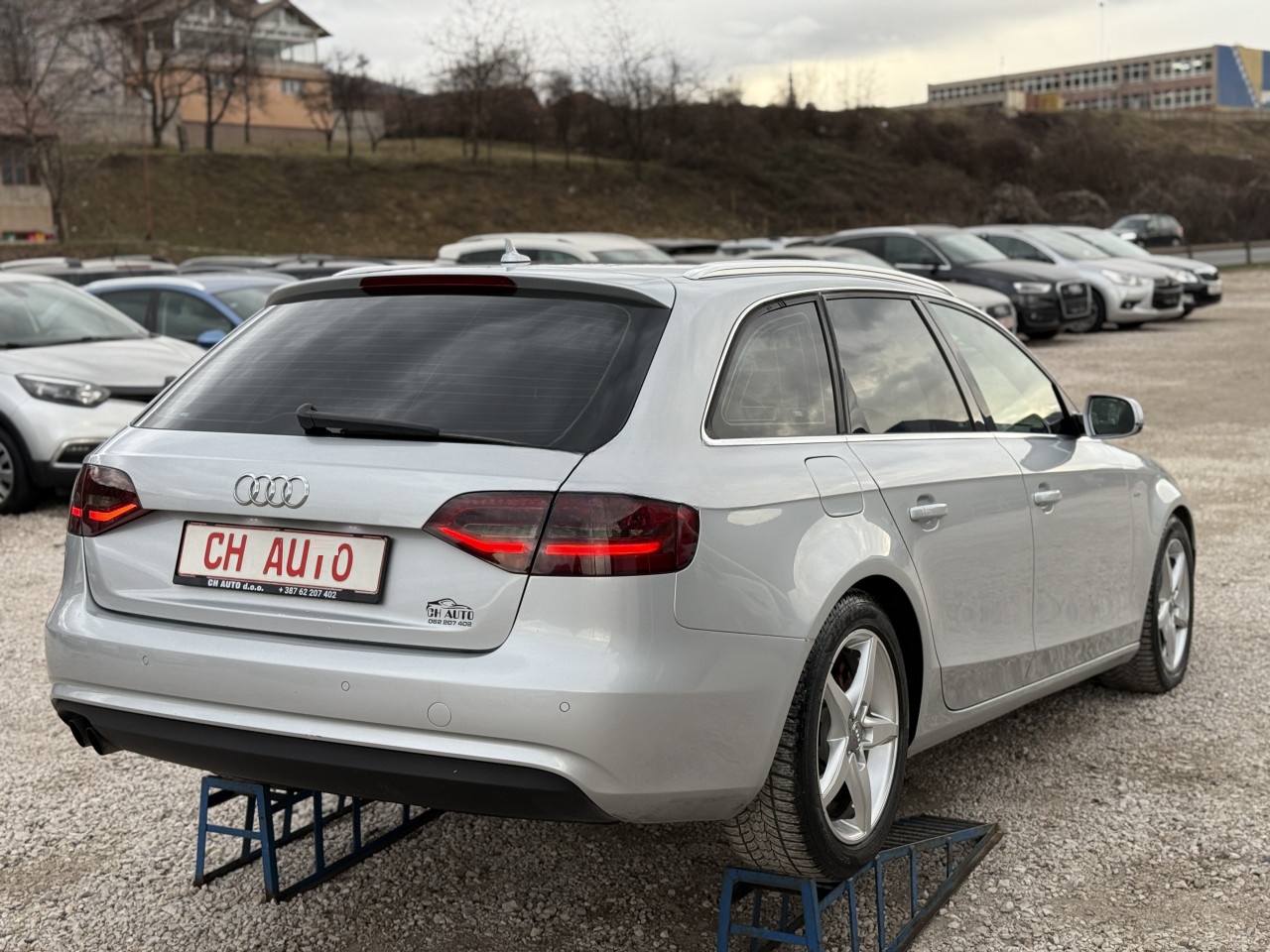 AUDI A4 2.0 TDI B8.5 S LINE