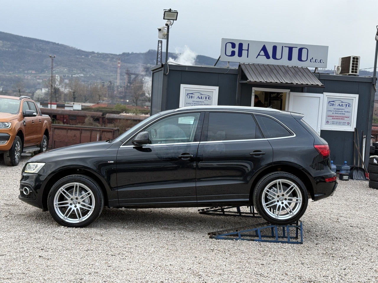 AUDI Q5 3.0 S LINE TDI QUATTRO AUTOMATIK