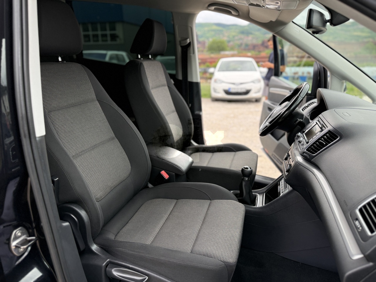 VW SHARAN 2.0 TDI 7 SJEDISTA XENON NAVI LED