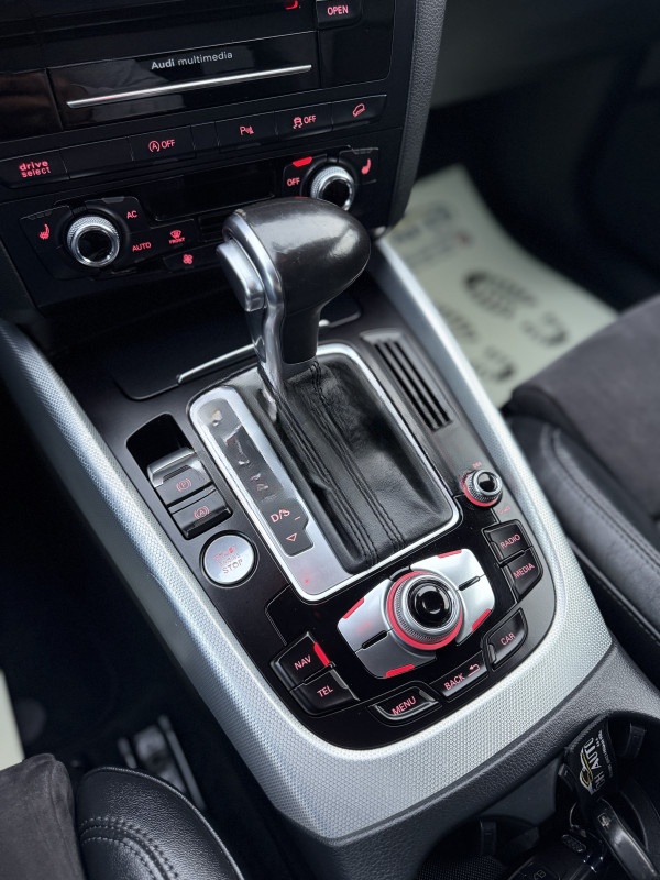 AUDI Q5 3.0 S LINE TDI QUATTRO AUTOMATIK