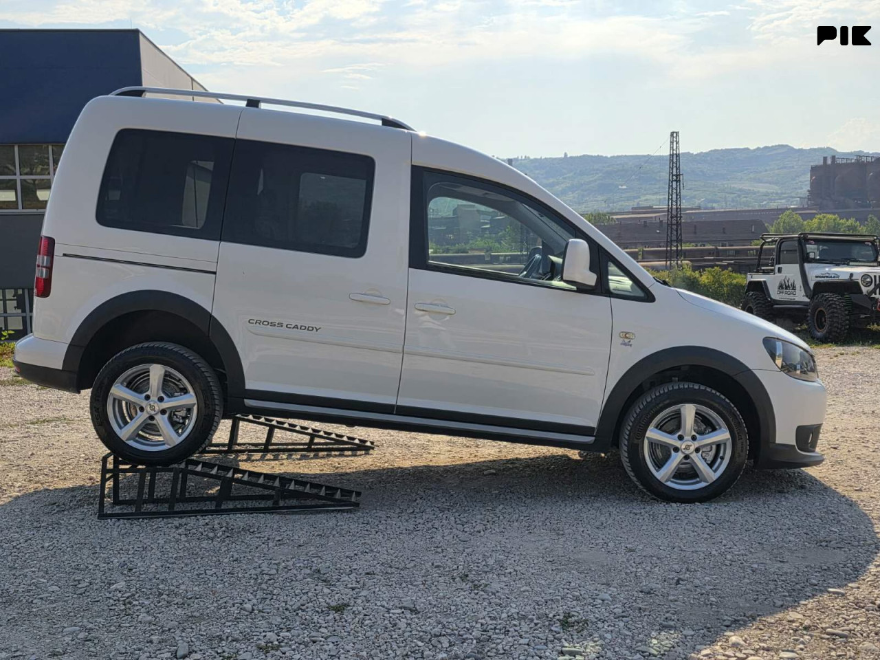 VW CADDY 2.0 TDI 4x4 CROSS ALLTRACK