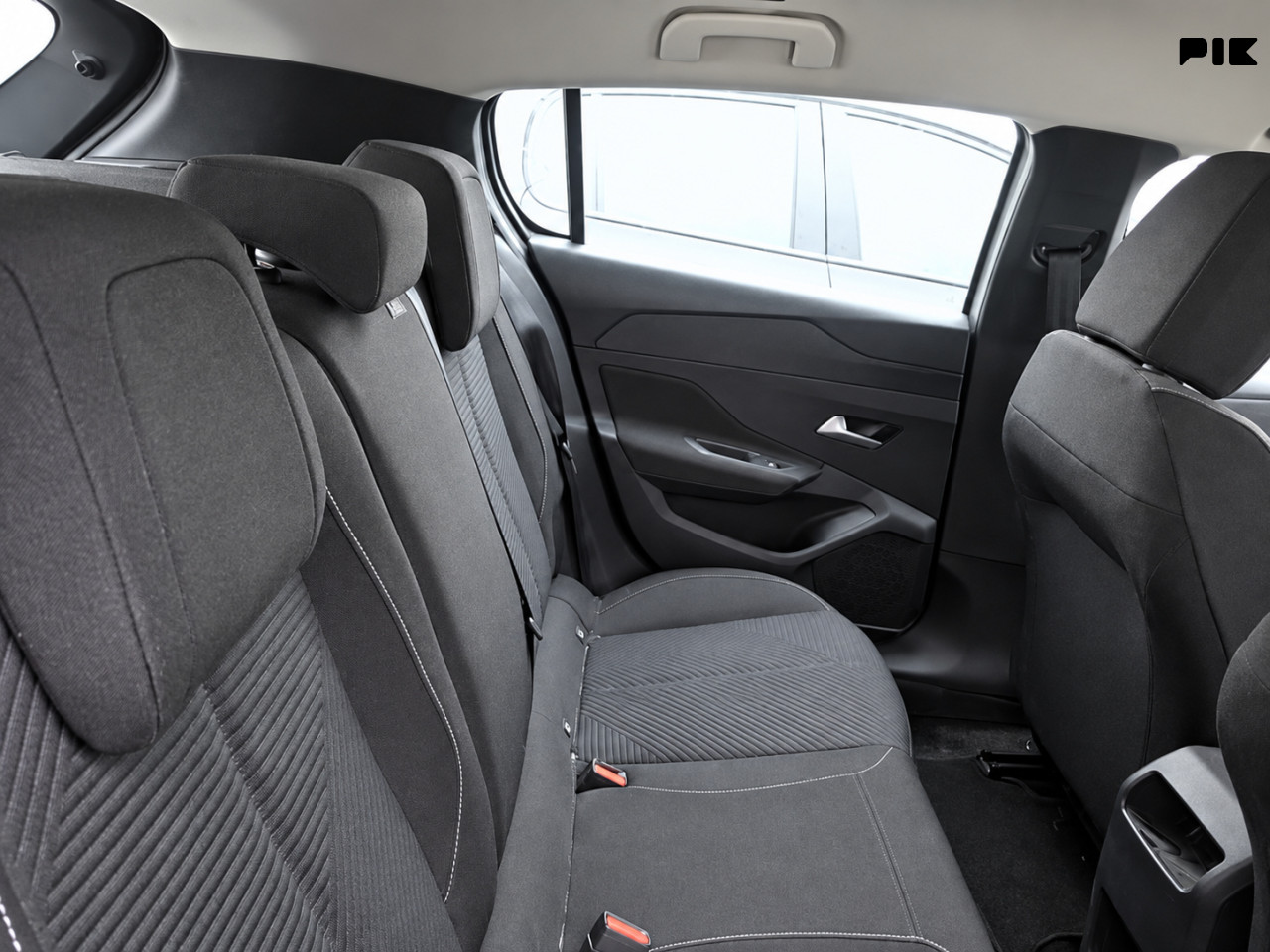 Peugeot BlueHDI 130 KS Active Business VIRTUAL - Full LED -