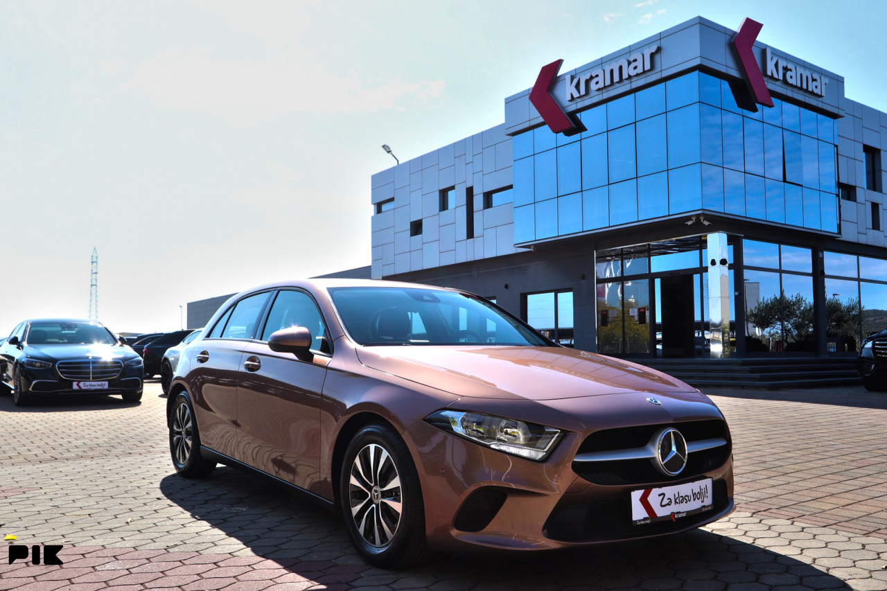Mercedes A 180 Sportpaket Rose gold