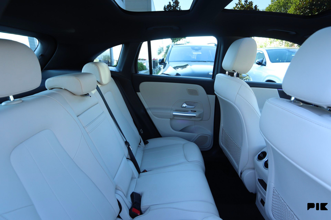 Mercedes GLA 200 D 8G-Tronic URBAN PROGRESSIVE MULTIBEAM Panorama