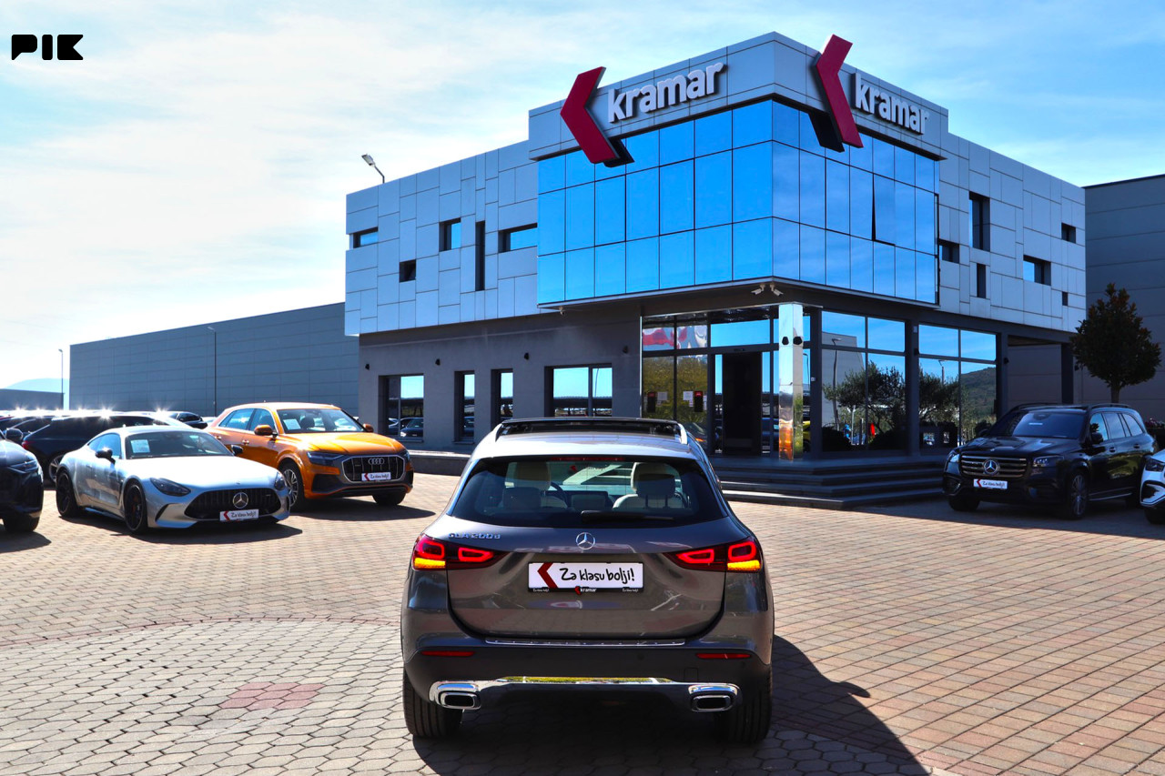 Mercedes GLA 200 D 8G-Tronic URBAN PROGRESSIVE MULTIBEAM Panorama