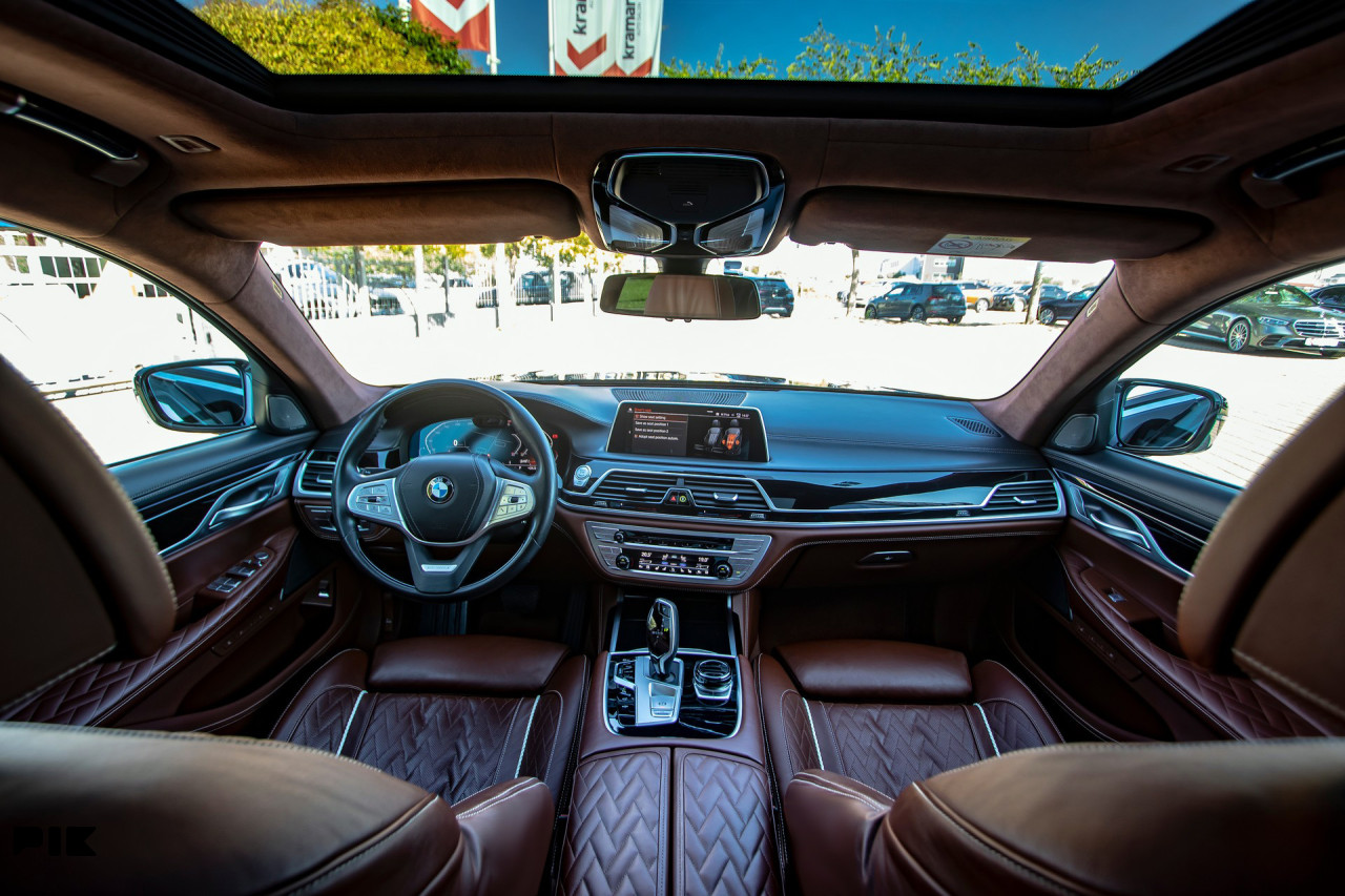 BMW 740 D LONG xDrive Individual LASER Luftfederung VIRTUAL 320KS