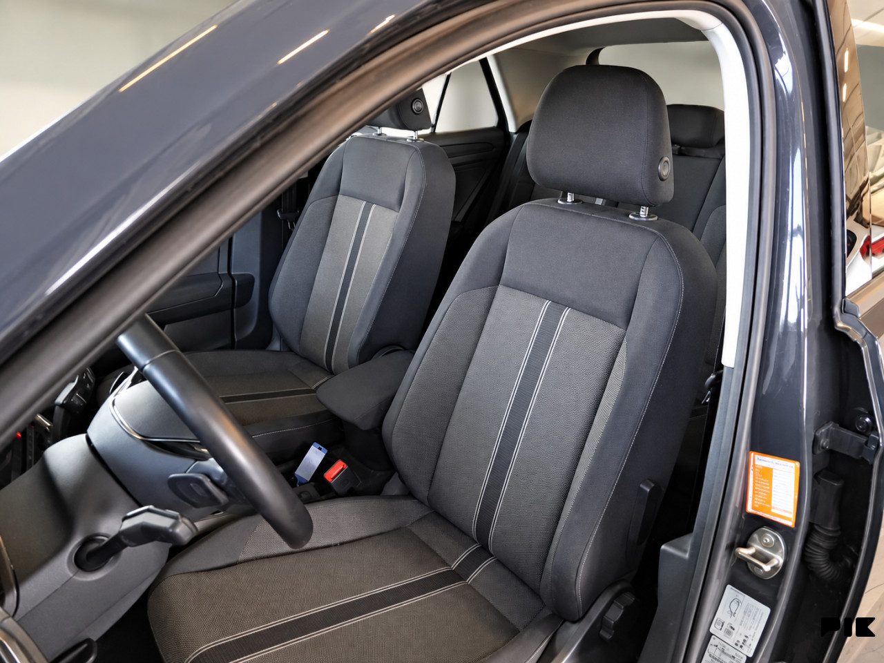 Volkswagen  T-Roc 2.0 TDI DSG-Tiptronik Business Line 150 KS