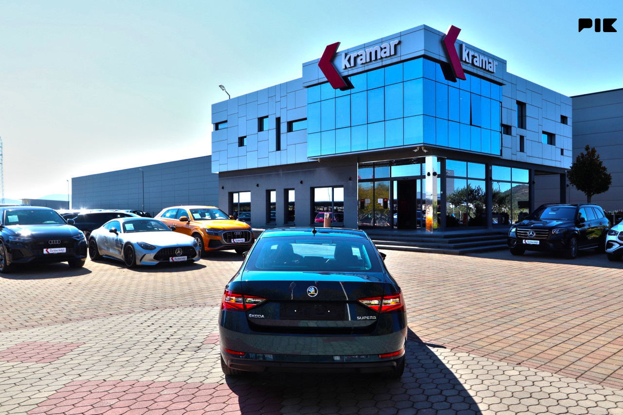 Škoda Superb 2.0 TDI DSG-Tiptronik Luxus 150 KS