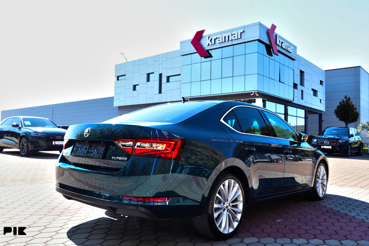 Škoda Superb 2.0 TDI DSG-Tiptronik Luxus 150 KS