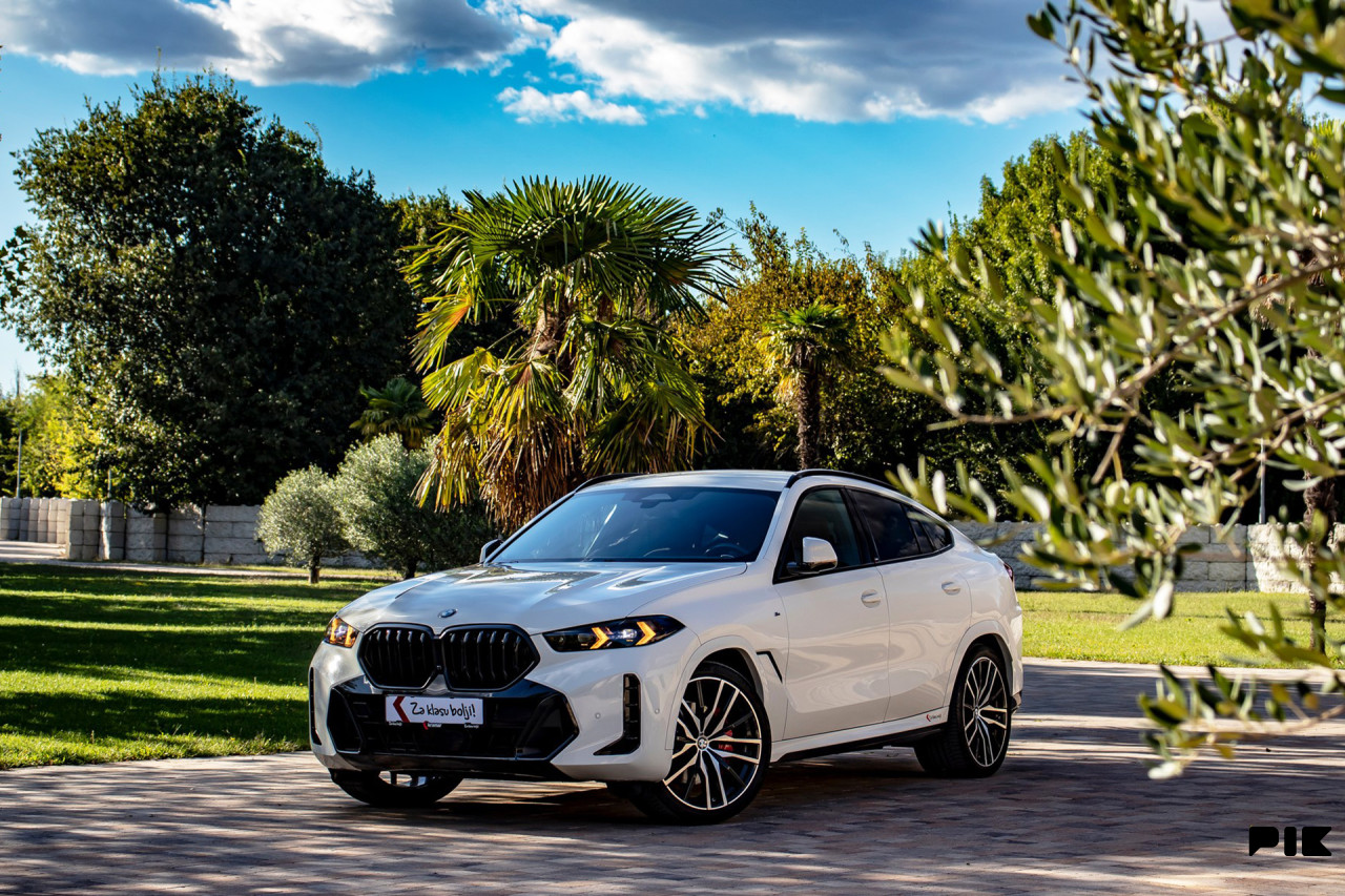 BMW X6 xDrive 30d M-Sportpaket Individual Shadow Luftfederung