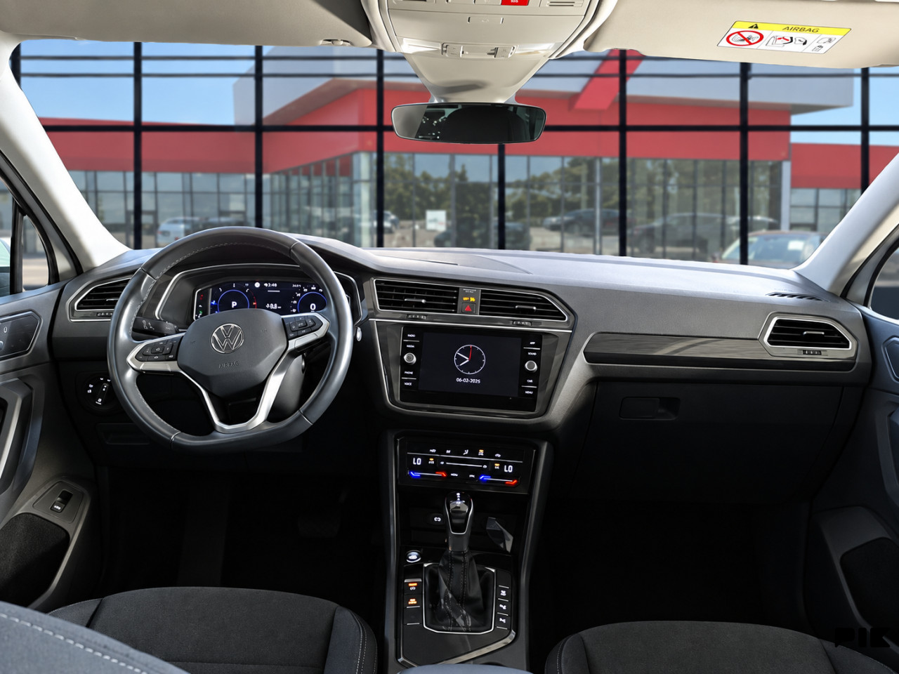 VW Tiguan 2.0 TDI DSG Elegance VIRTUAL -IQ.LIGHT- -FACELIFT-