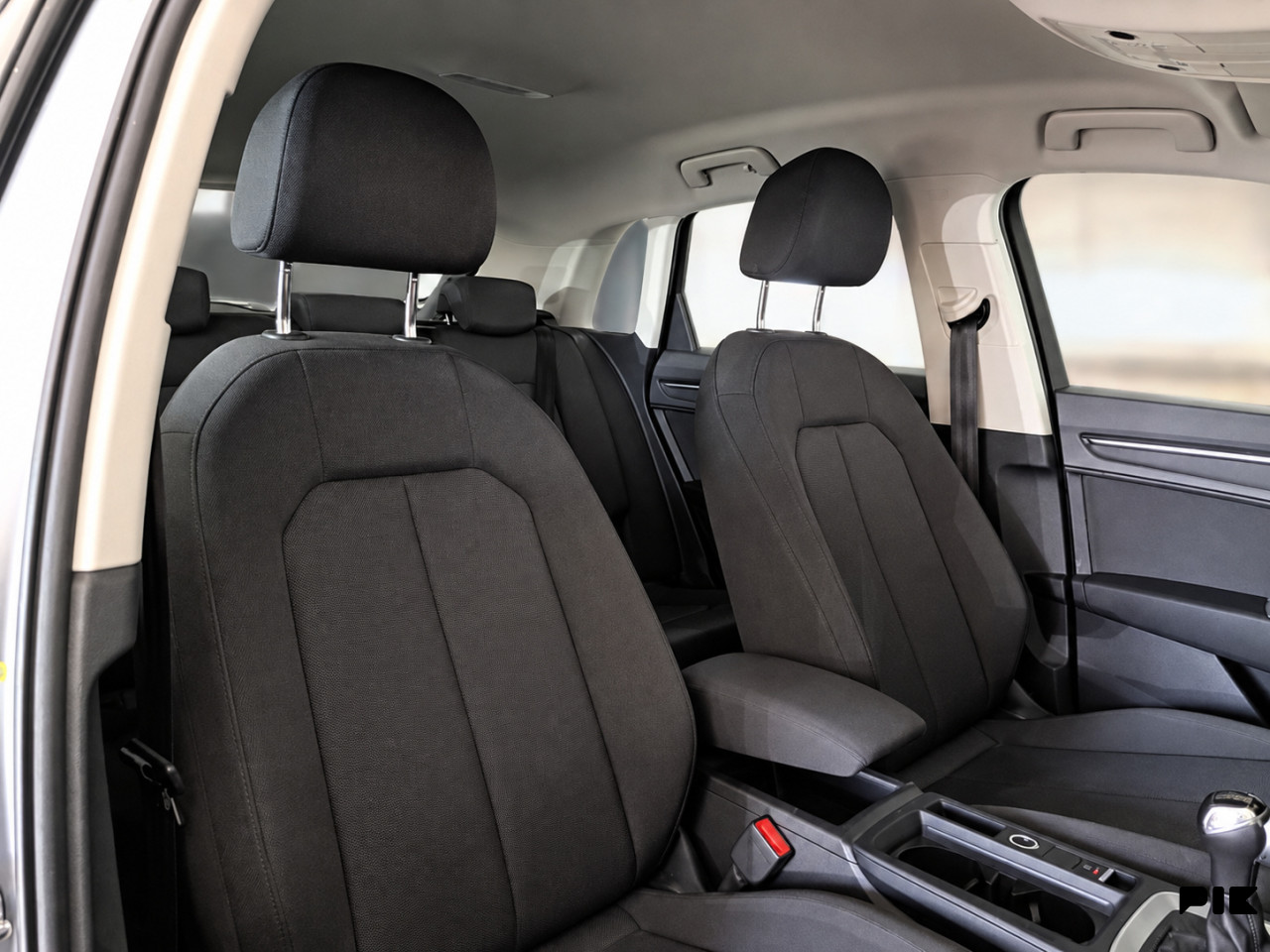 Audi Q3 35 TDI S-Tronic Business Line VIRTUAL COCKPIT