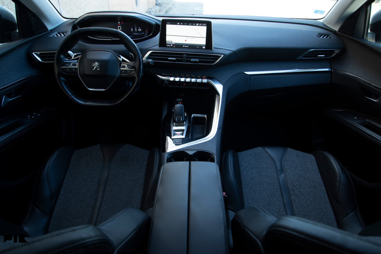 Peugeot 5008 1.6 BlueHDI Tiptronik 7-Sjedišta Allure VIRTUAL
