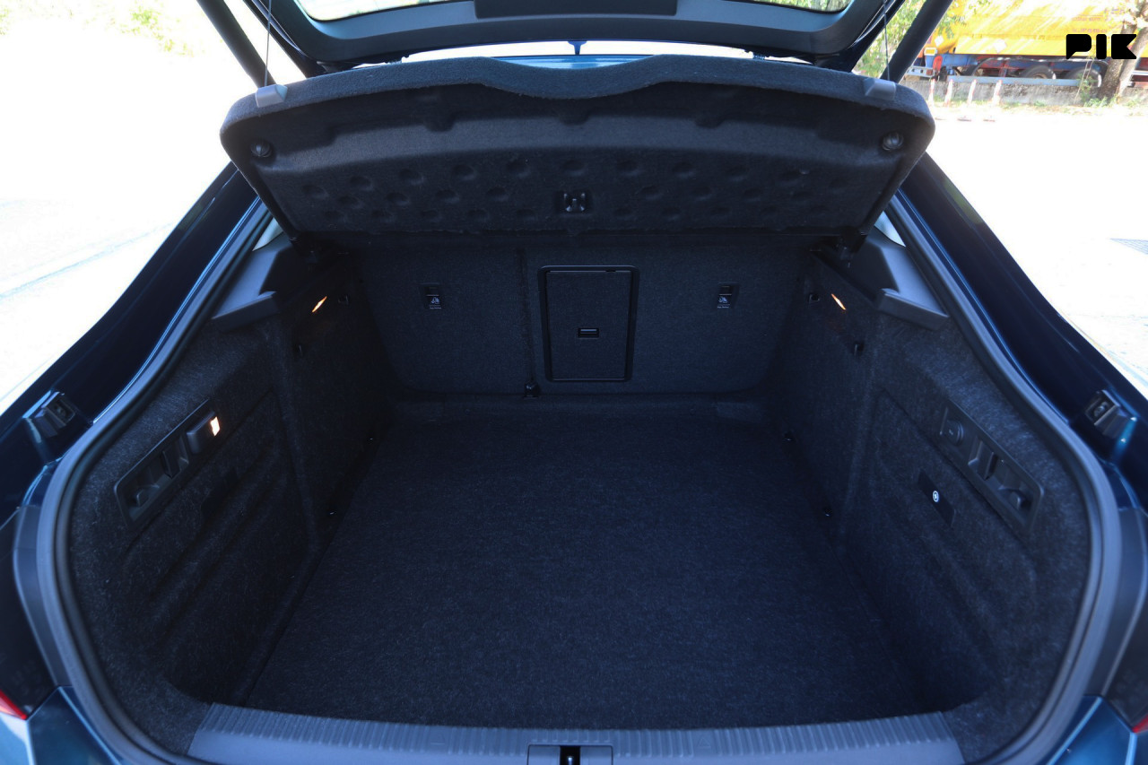 Škoda Superb 2.0 TDI DSG-Tiptronik Luxus 150 KS