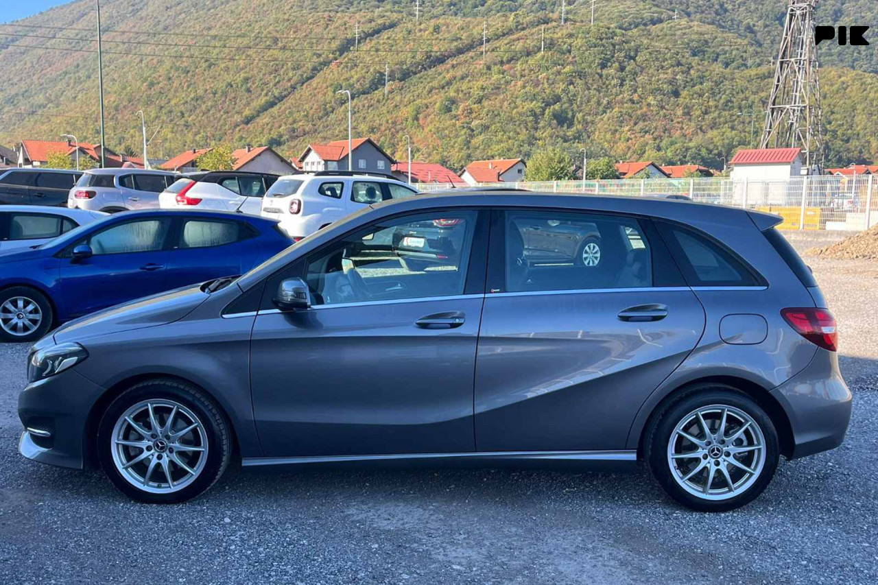 Mercedes B 200 2.2 D 4Matic 7G Urban Progressive -Full LED-