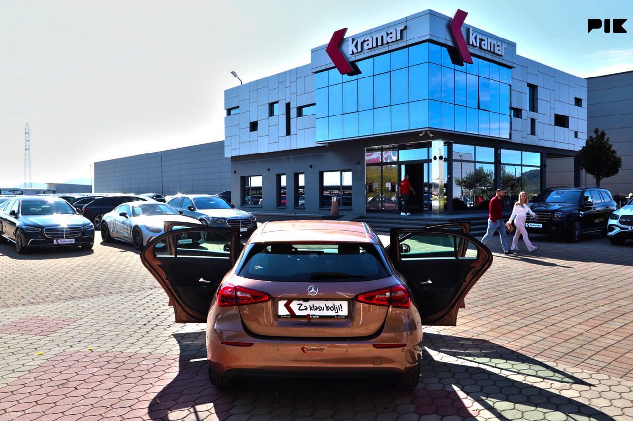 Mercedes A 180 Sportpaket Rose gold