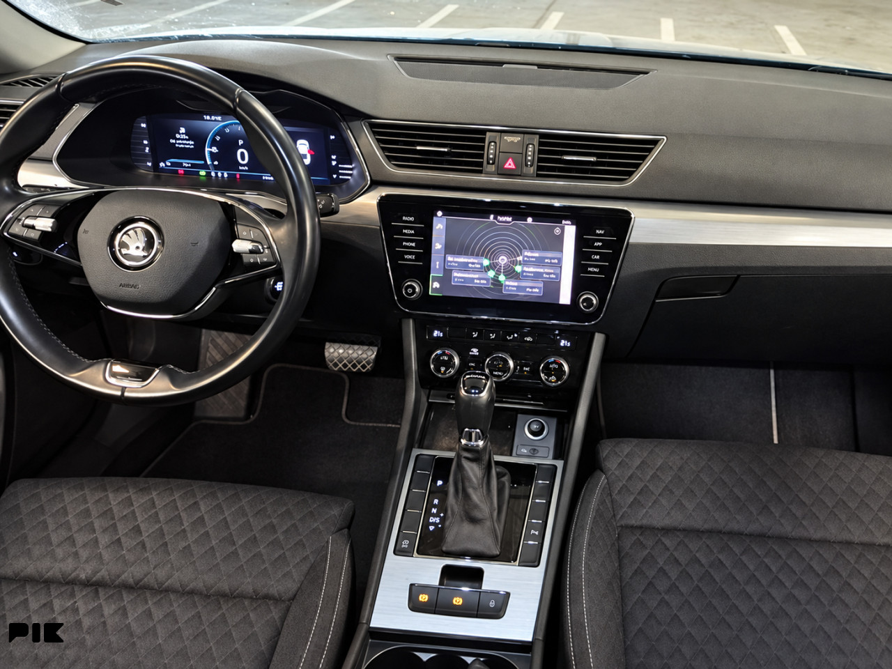 Škoda Superb 2.0 TDI DSG Business Plus VIRTUAL 150 KS -FACELIFT-