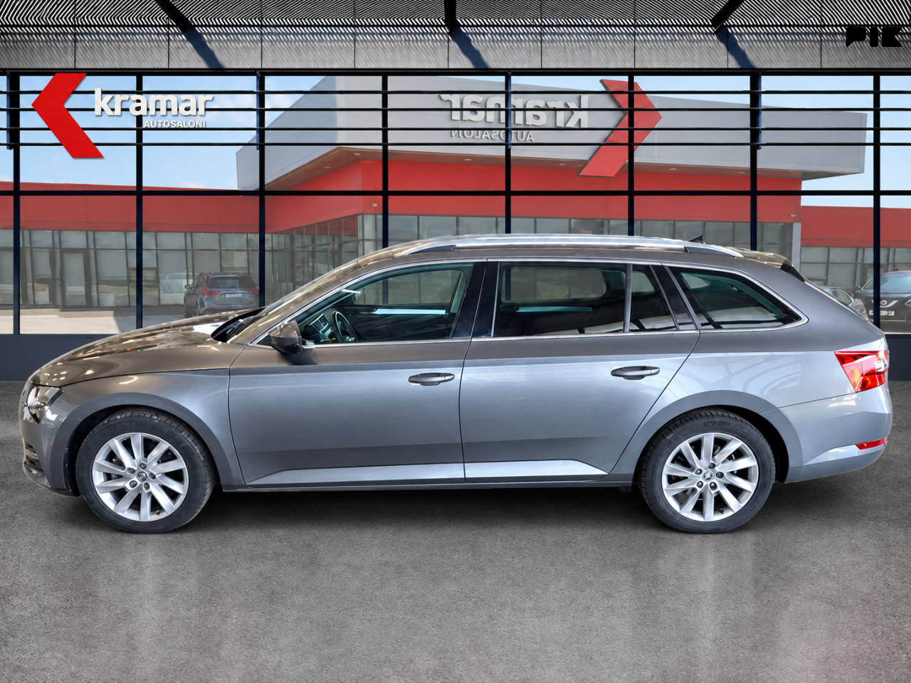 Škoda Superb 2.0 TDI Karavan DSG Business VIRTUAL -LED- 150 KS