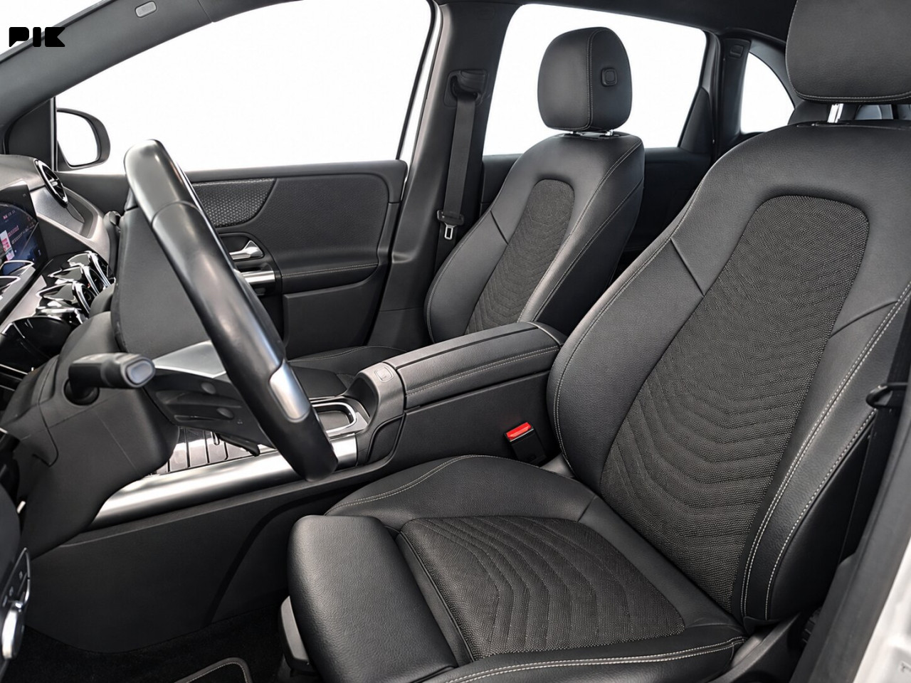Mercedes B 180 2.0 D 8G-Tronic URBAN PROGRESSIVE -FACELIFT-