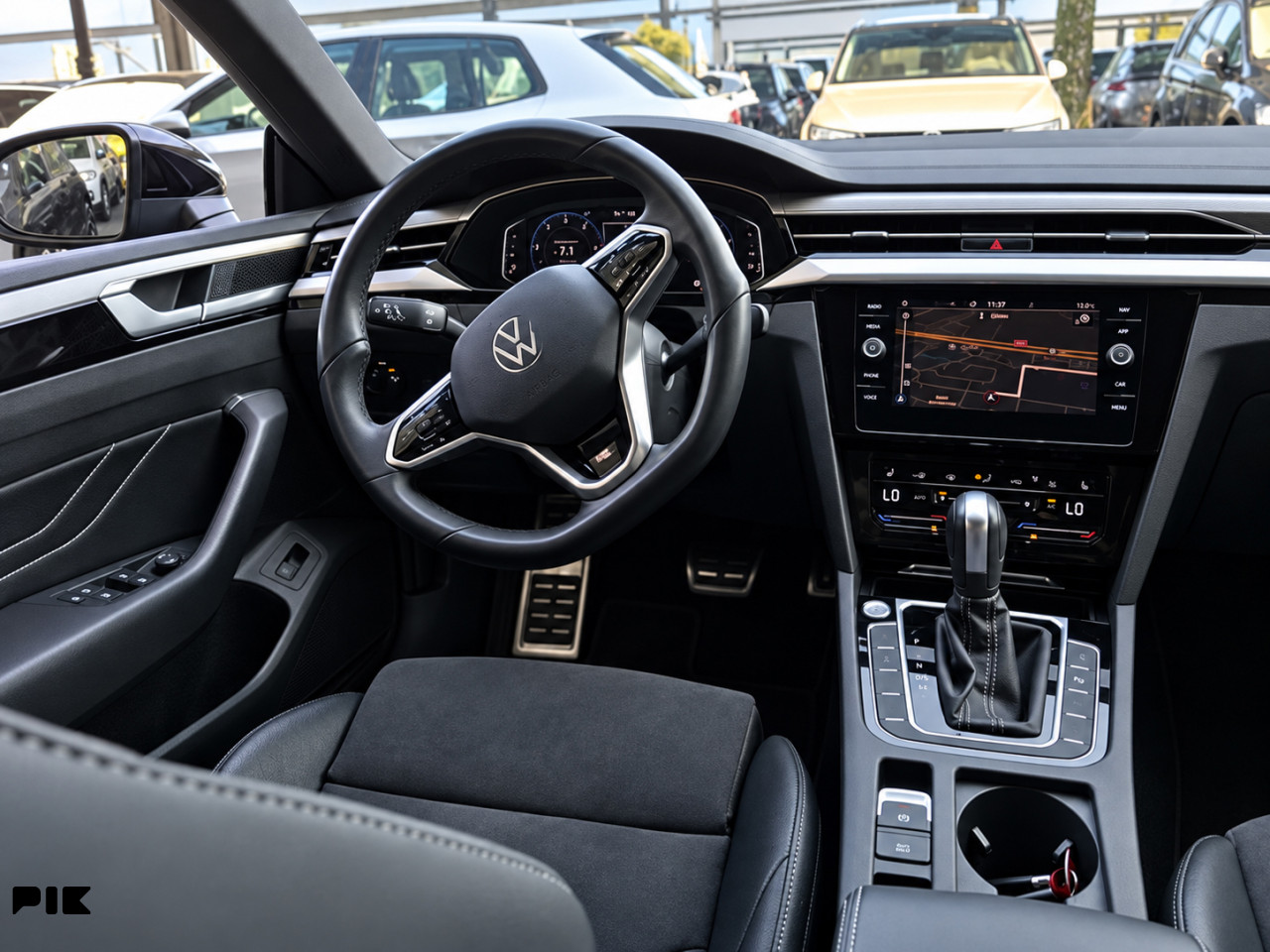 VW Arteon 2.0 TDI DSG R-Line R-Line VIRTUAL COCKPIT -IQ.LIGHT-