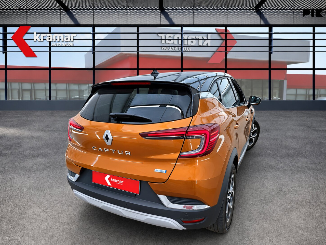 Renault Captur 1.6 E-Tech Plug-in Automatik INTENS VIRTUAL 158 KS