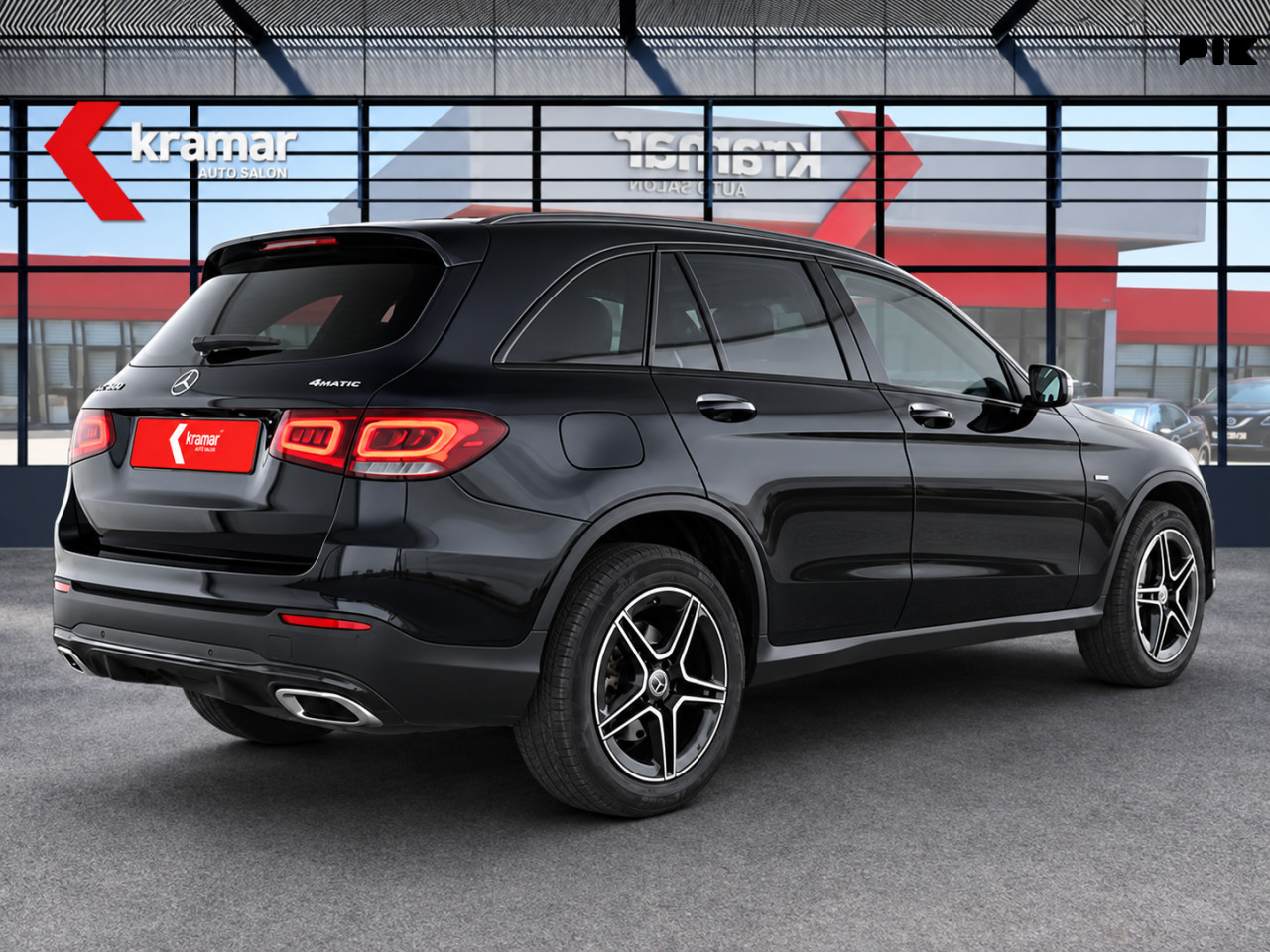 Mercedes 300 de 4Matic AMG Line NIGHT-PAKET VIRTUAL 306 KS
