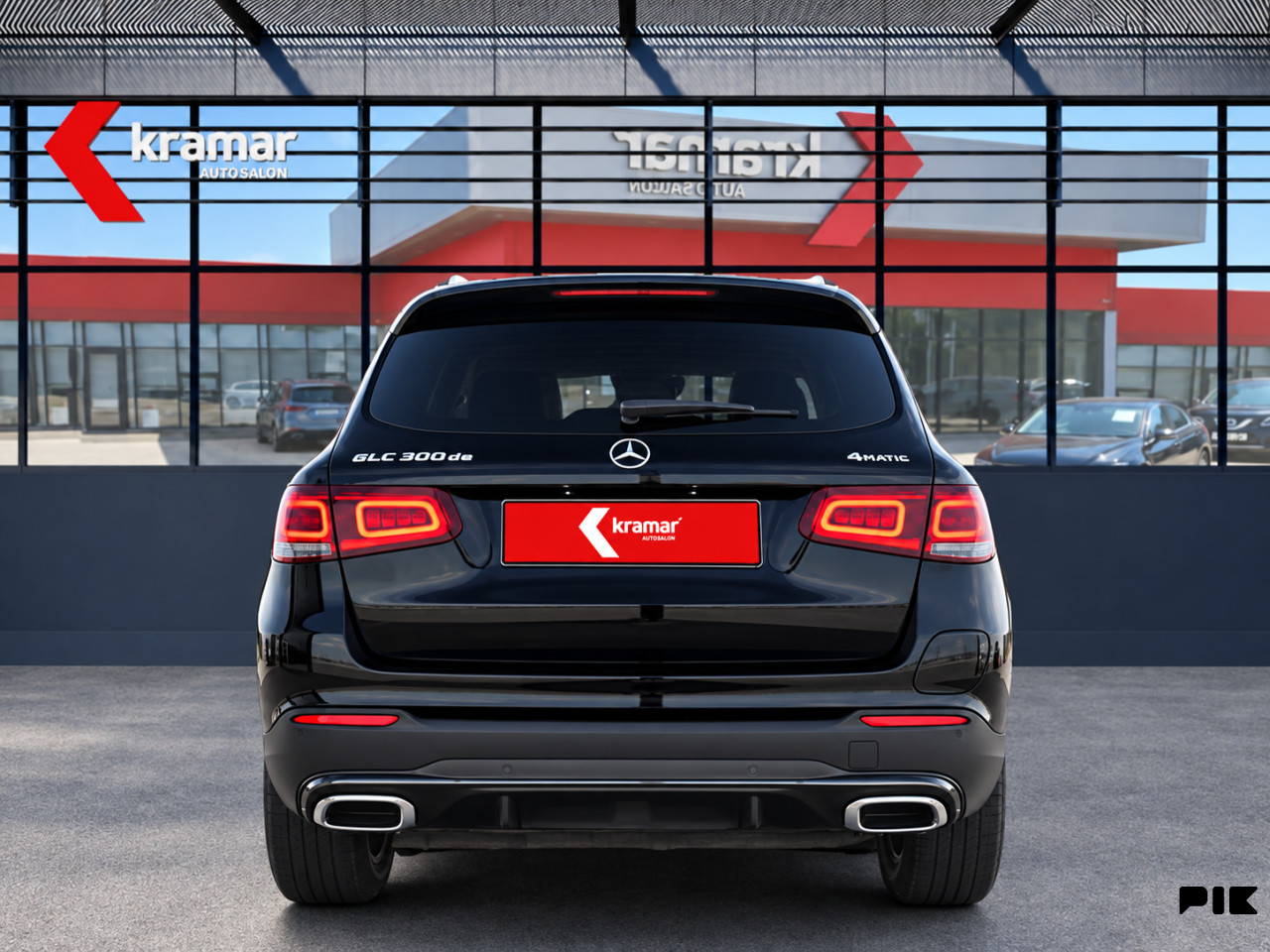 Mercedes 300 de 4Matic AMG Line NIGHT-PAKET VIRTUAL 306 KS