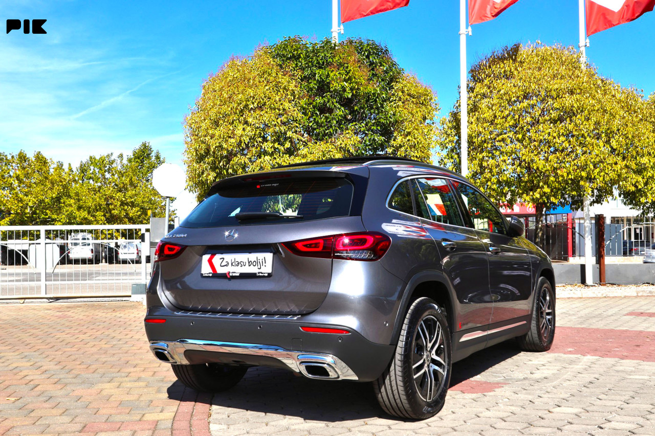 Mercedes GLA 200 D 8G-Tronic URBAN PROGRESSIVE MULTIBEAM Panorama