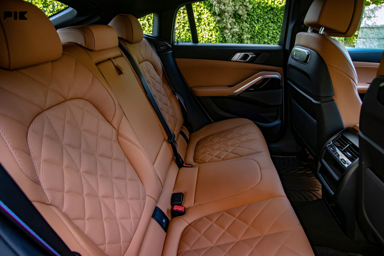 BMW X6 xDrive 30d M-Sportpaket Individual Shadow Luftfederung