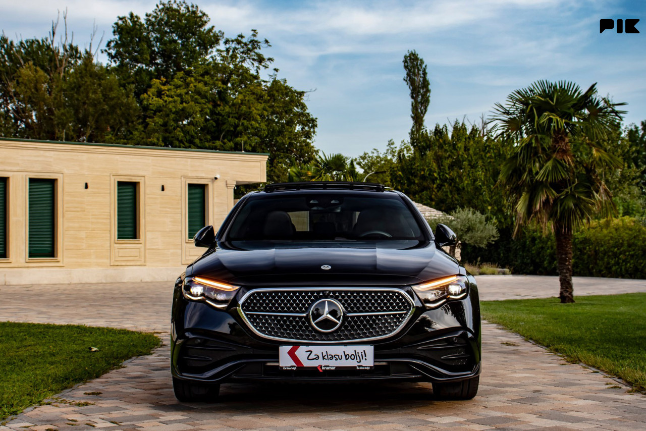 Mercedes E 450 d 4Matic AMG NIGHT-PAKET AIRMATIC DIGITAL Panorama