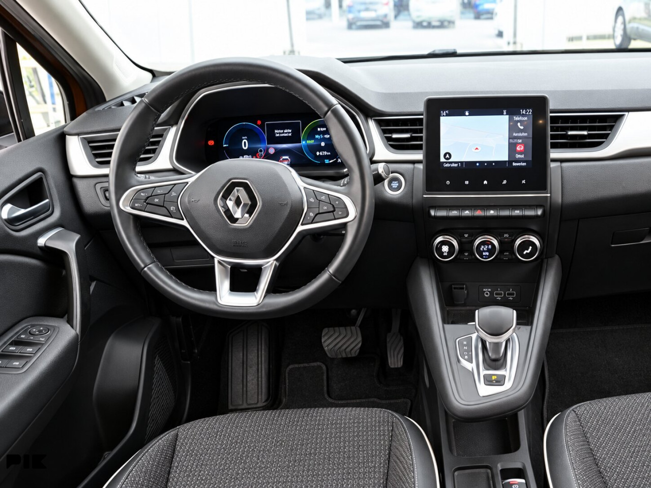 Renault Captur 1.6 E-Tech Plug-in Automatik INTENS VIRTUAL 158 KS