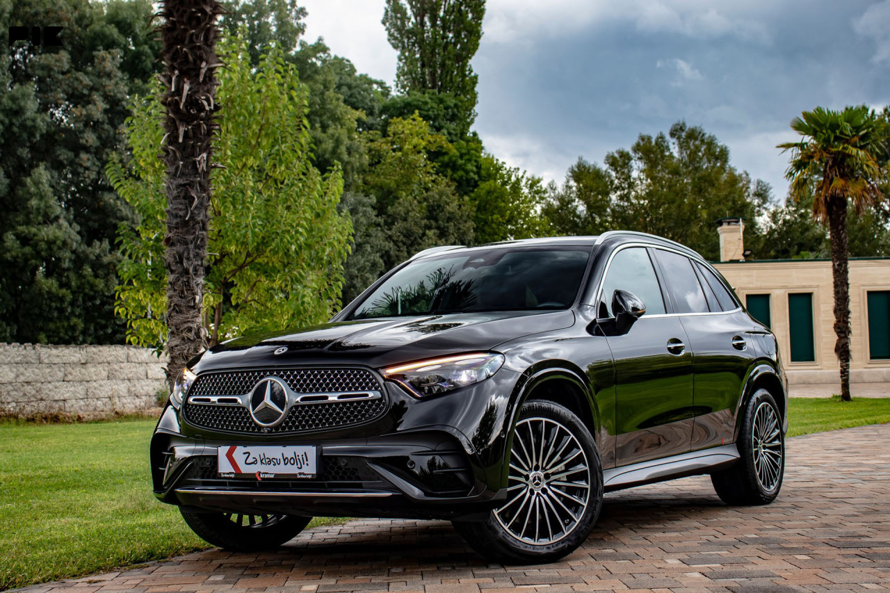 Mercedes GLC 300 de 4Matic 9G-Tronic AMG Line DIGITAL LED 333 KS