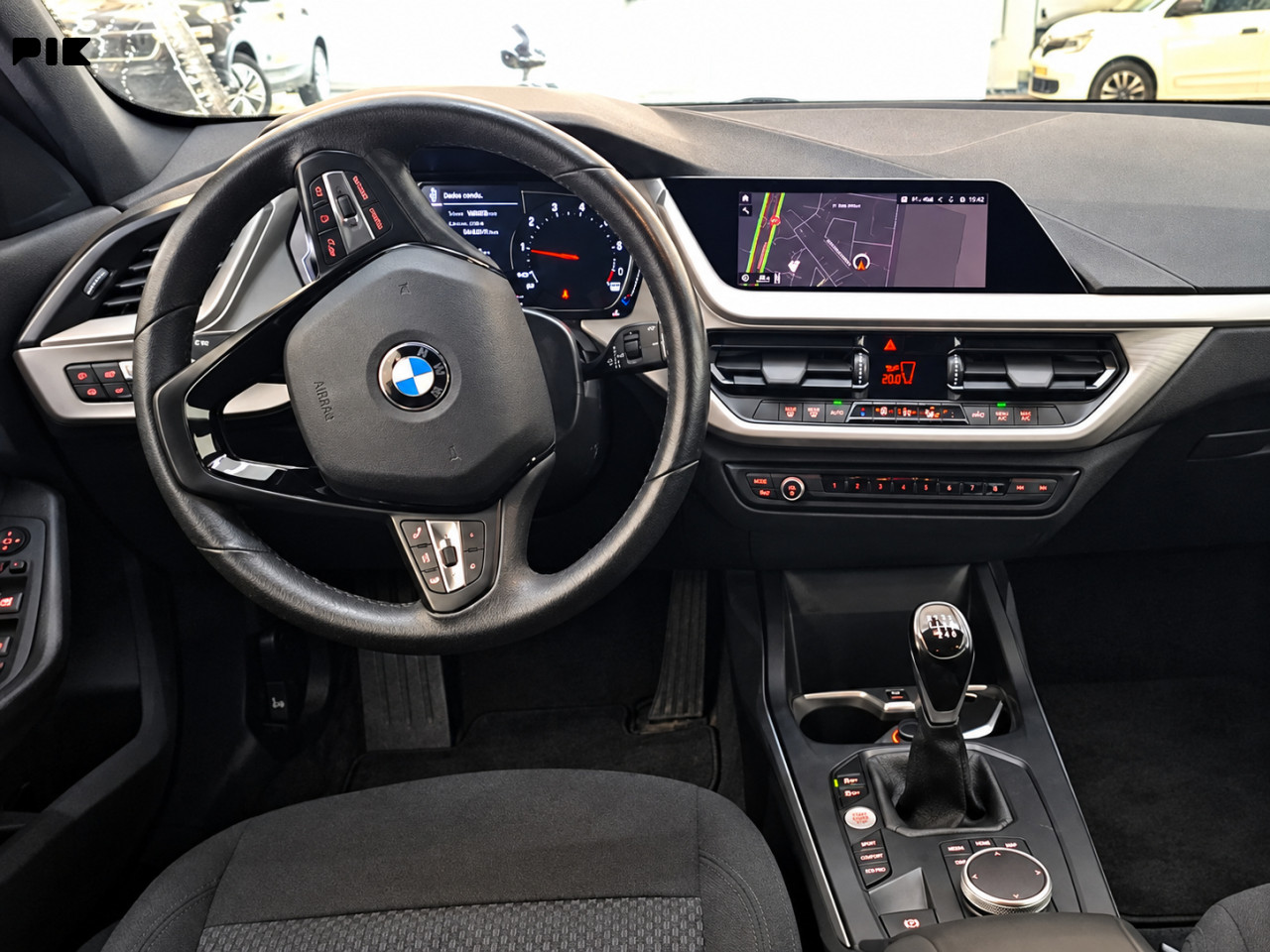 BMW 116i Advantage -Full LED-